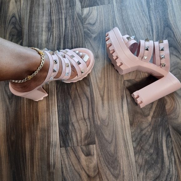 Blush sandals w. heel - Picture 2 of 2